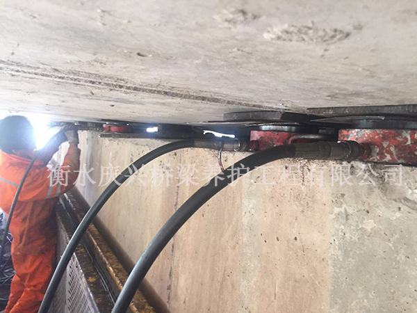 橋梁加固技術(shù)