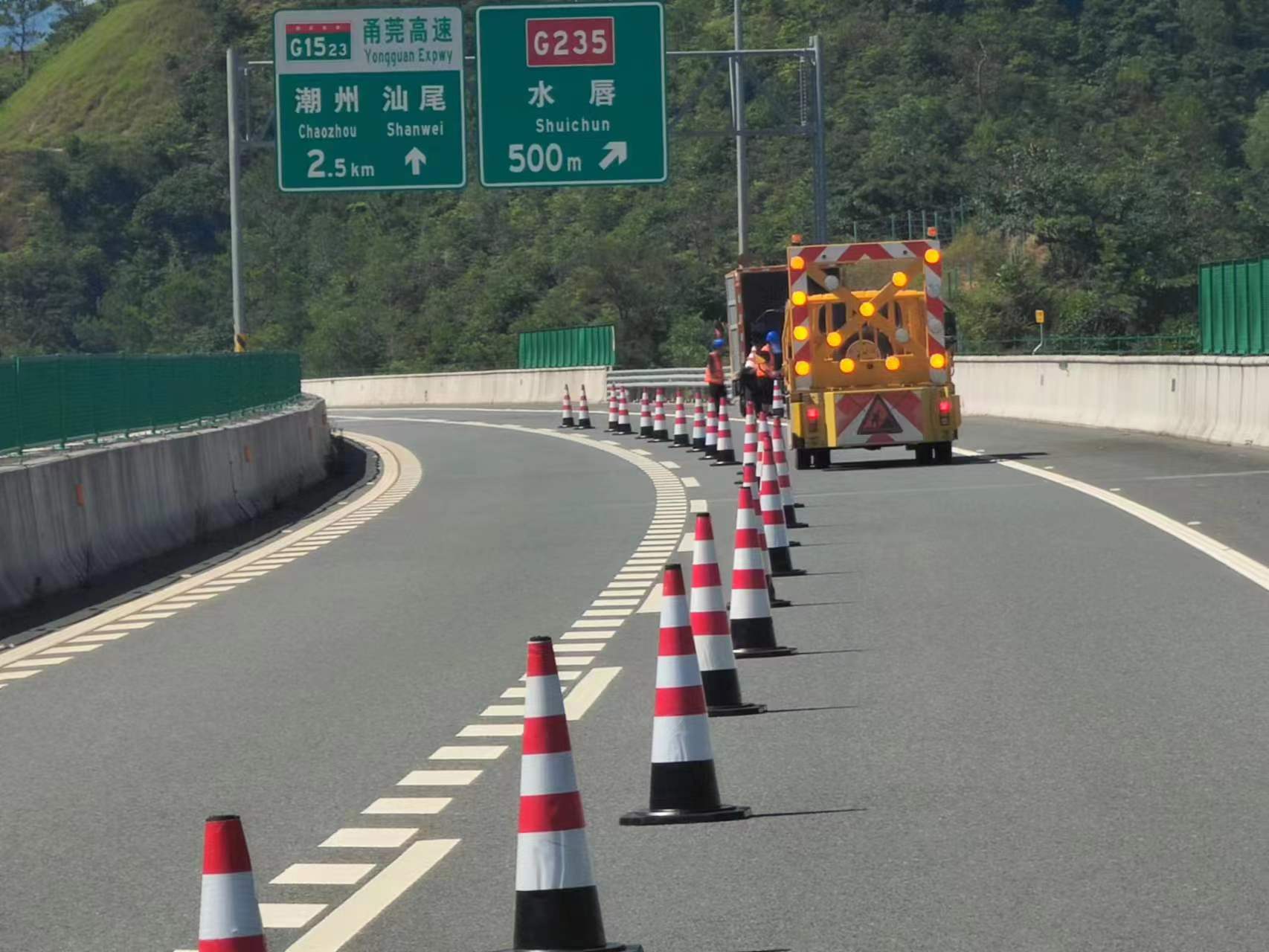 �����z�y(c��)܇���U